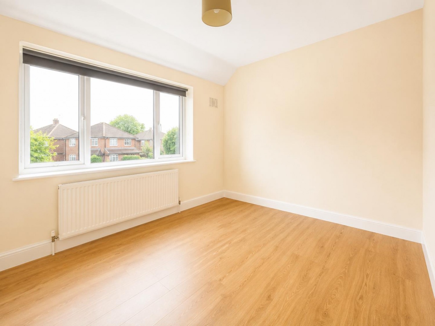 Green Wrythe Lane, Carshalton, SM5