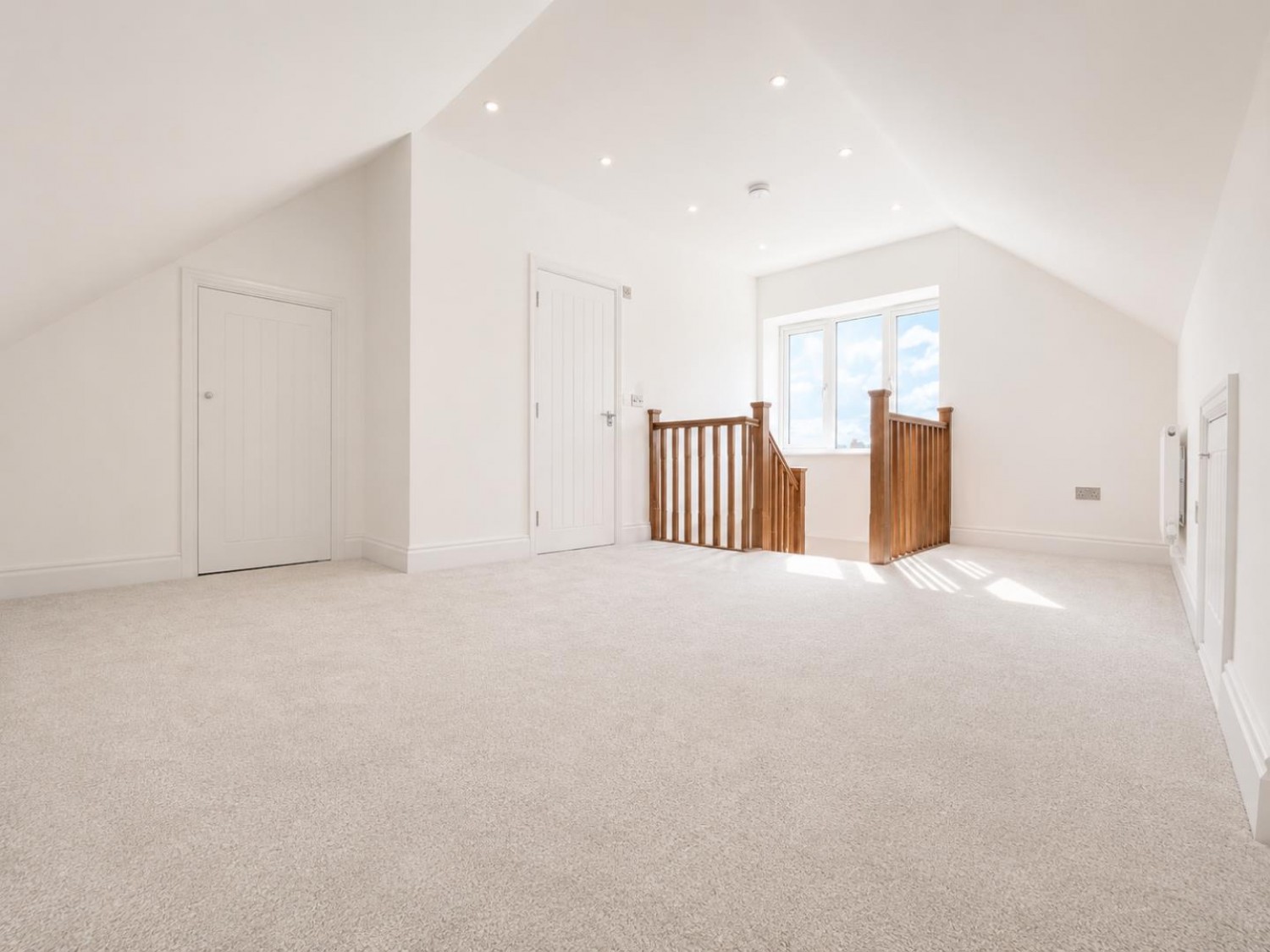 Queens Quarters, Mitcham