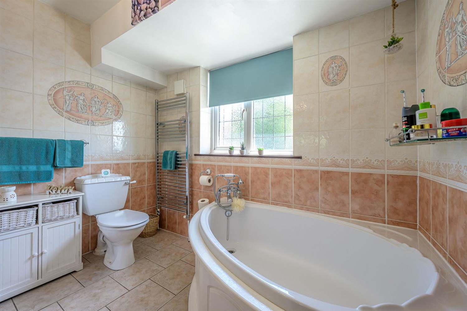 Beachcroft Road, Kingswinford, DY6 0HS