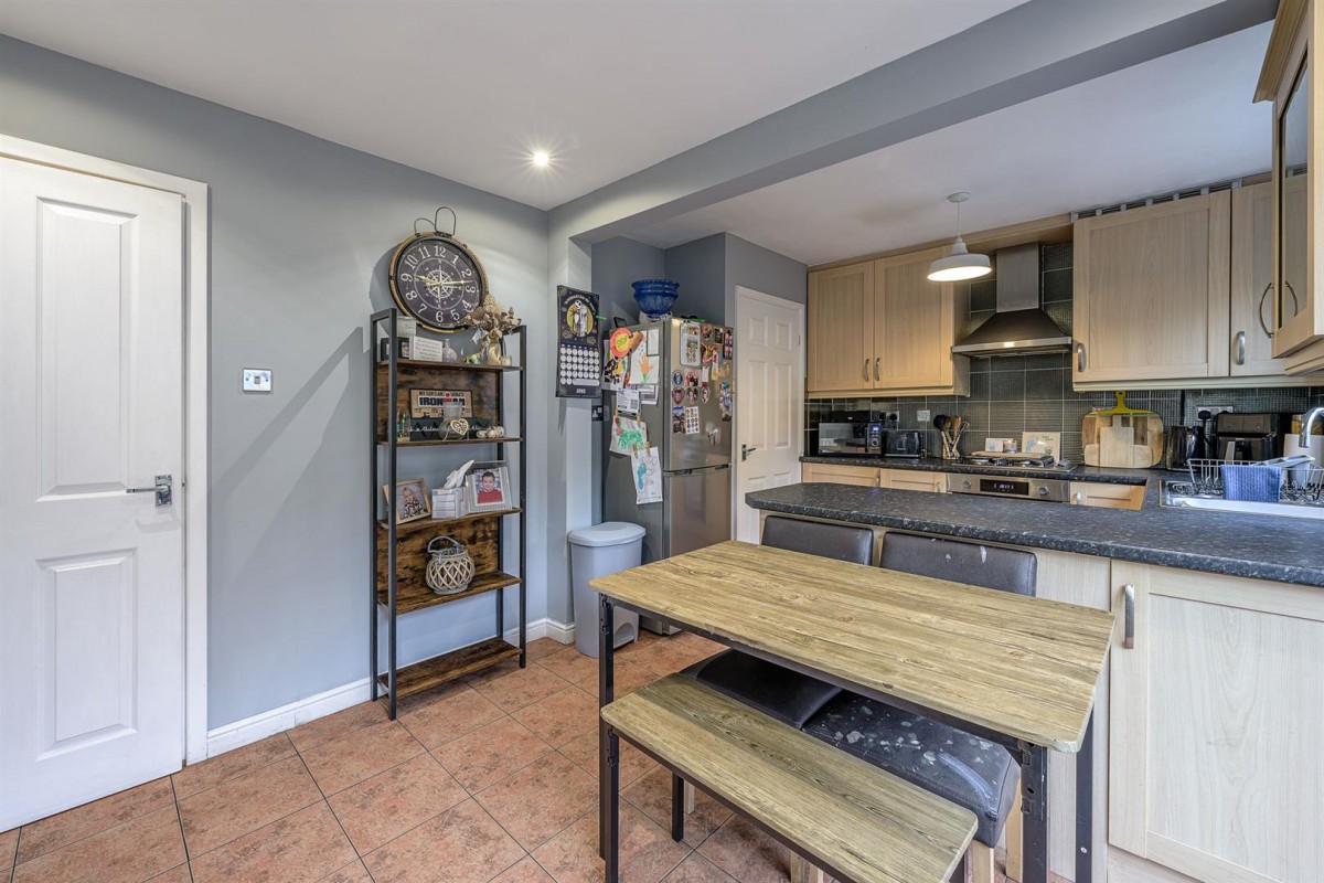 Hordern Crescent, Brierley Hill, DY5 2NR
