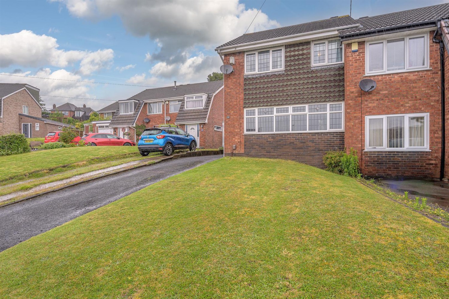 Hordern Crescent, Brierley Hill, DY5 2NR