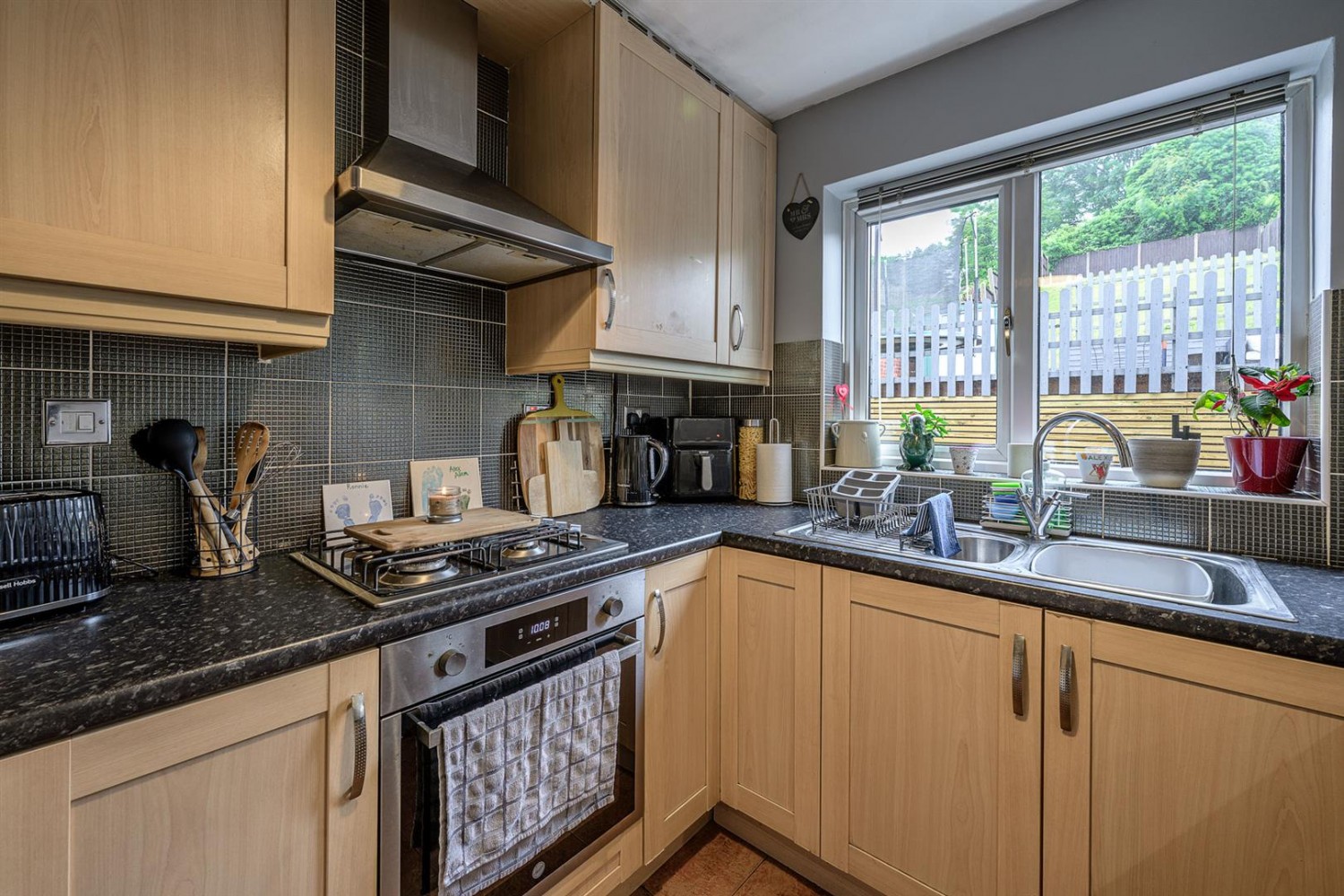 Hordern Crescent, Brierley Hill, DY5 2NR