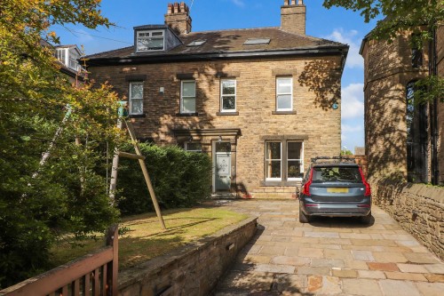 Broomgrove Road, Broomhall, Sheffield, S10 2NA