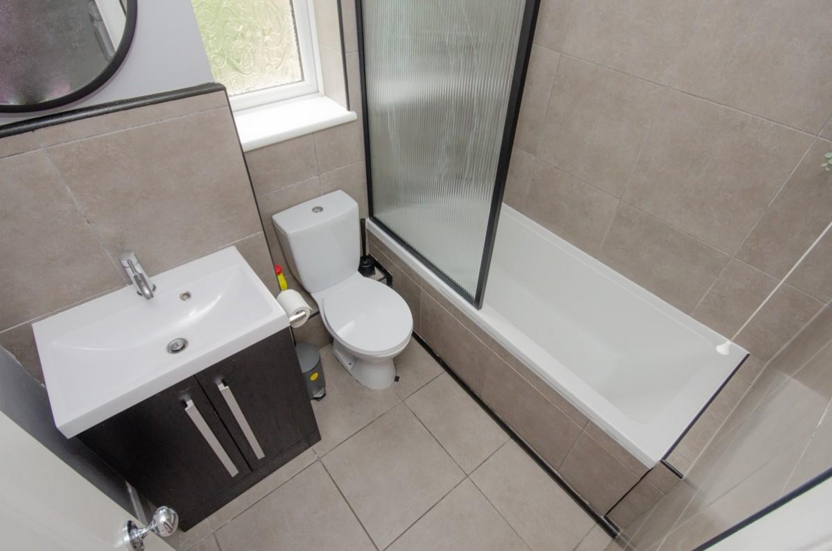114 Westons Brake, Emersons Green, Bristol, BS16