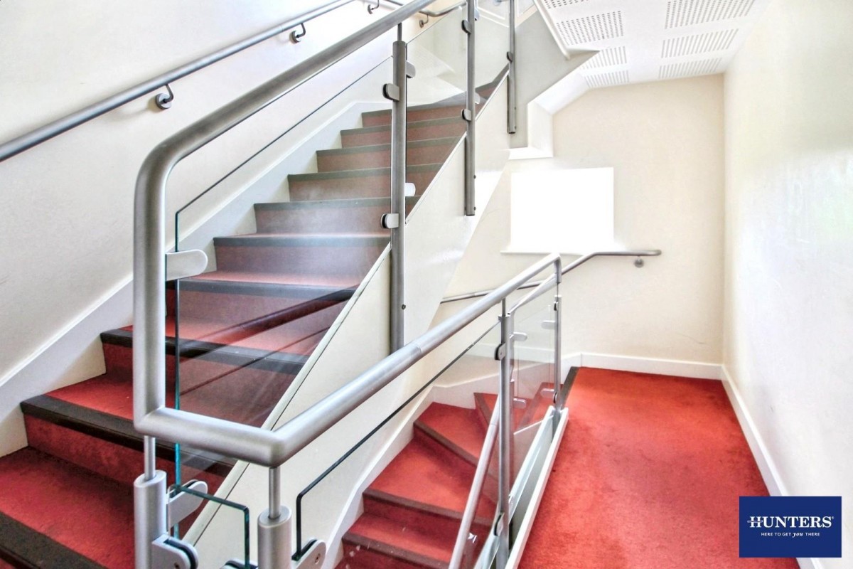 Sandhill Close, Bradford, West Yorkshire BD8