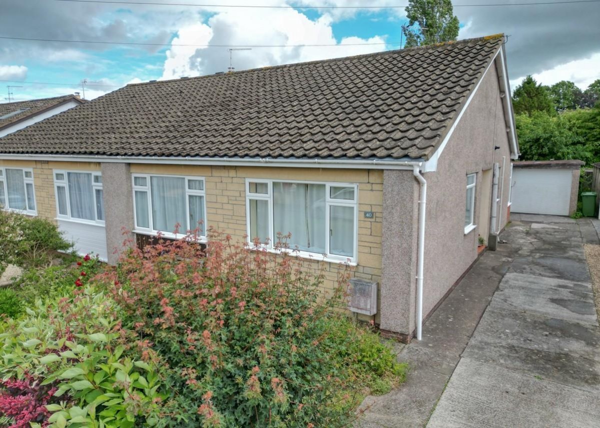 Homefield Road, Pucklechurch, Bristol, BS16 9QD