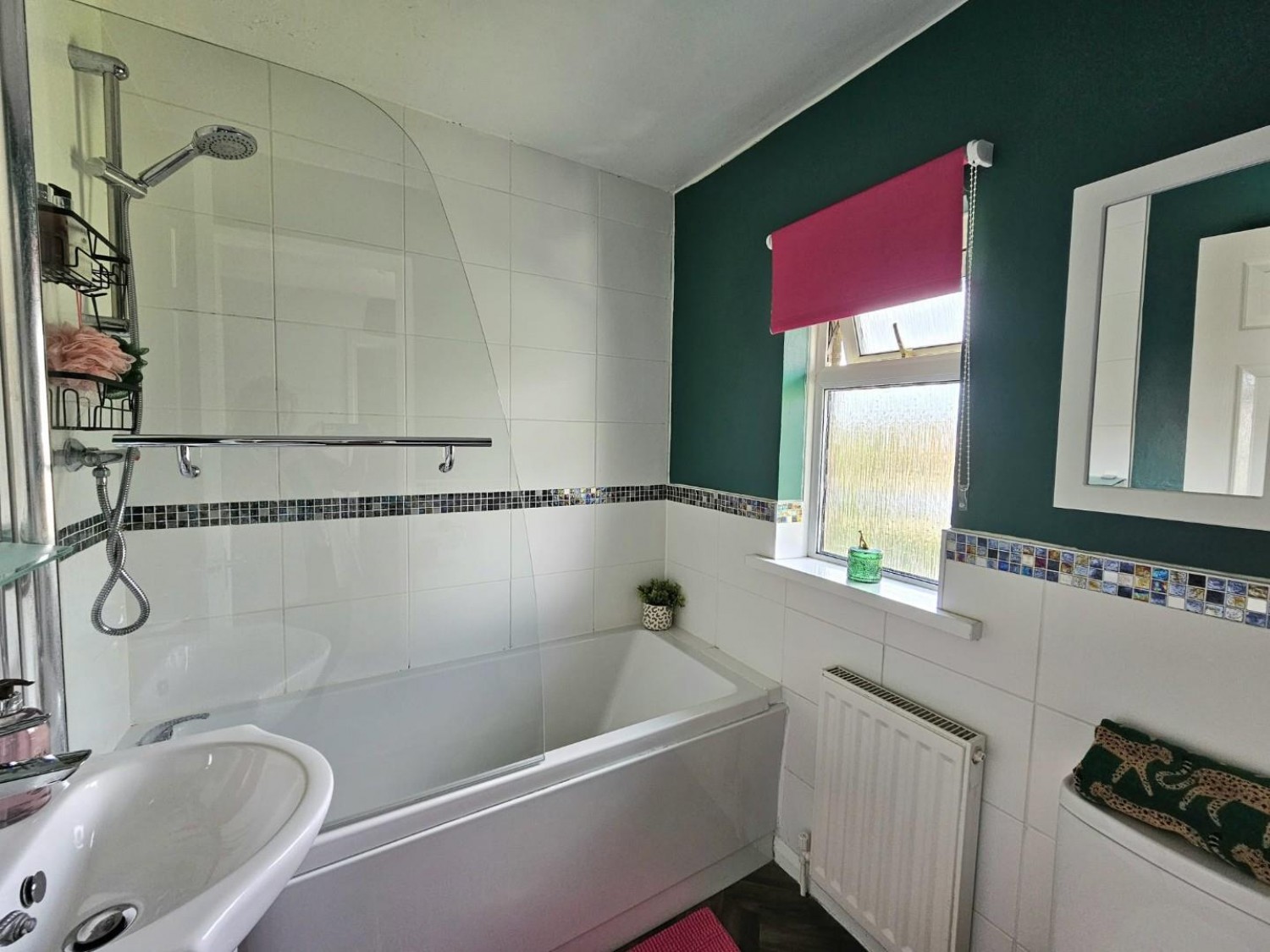 2 bedroom House for sale in Whiteway Close, Dursley