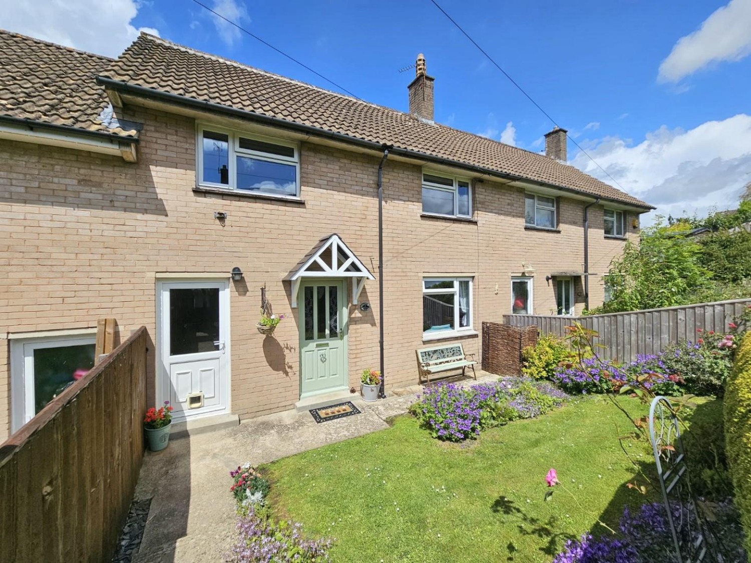 2 bedroom House for sale in Whiteway Close, Dursley