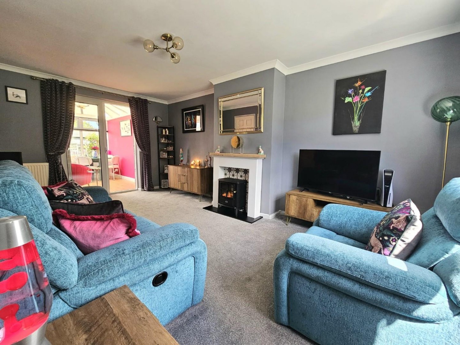 2 bedroom House for sale in Whiteway Close, Dursley