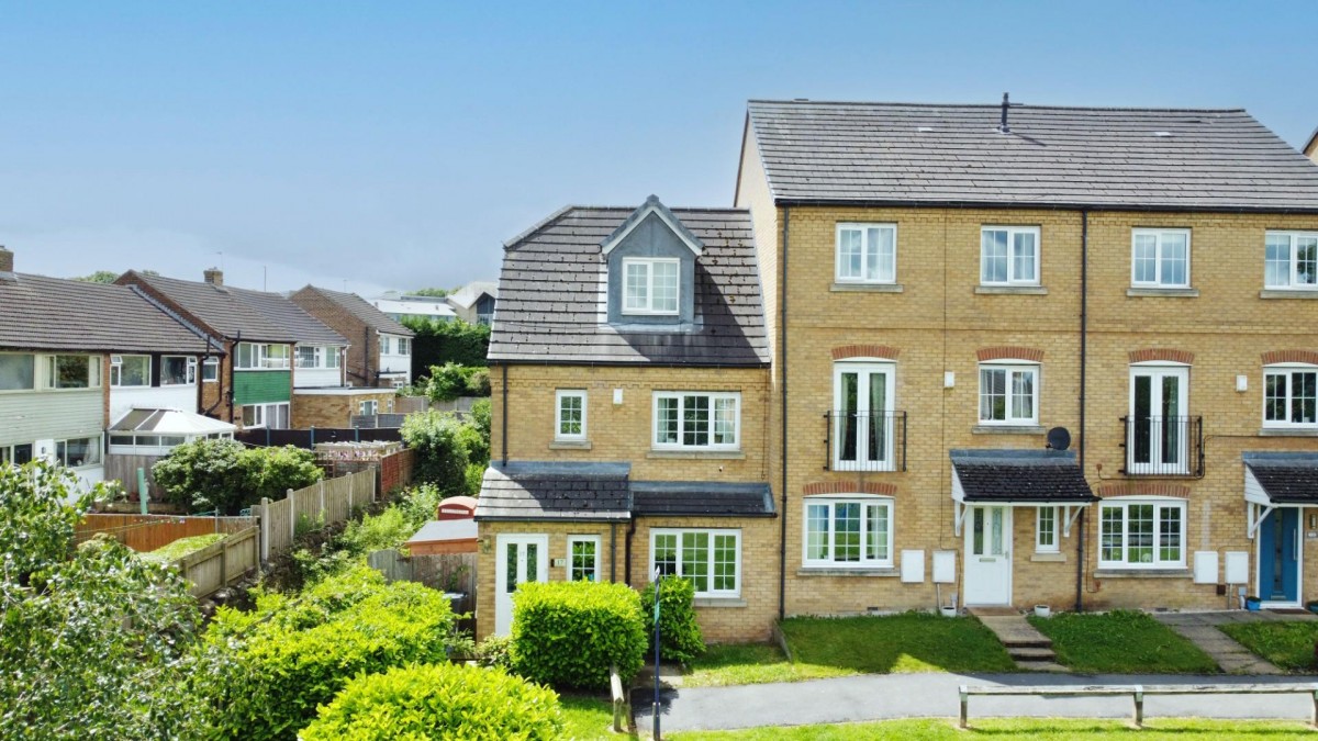 Broadlands Avenue, Pudsey, LS28