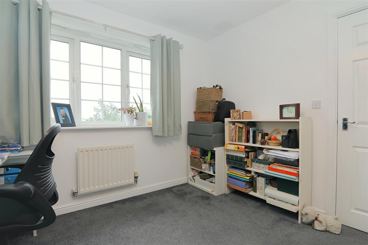 Broadlands Avenue, Pudsey, LS28