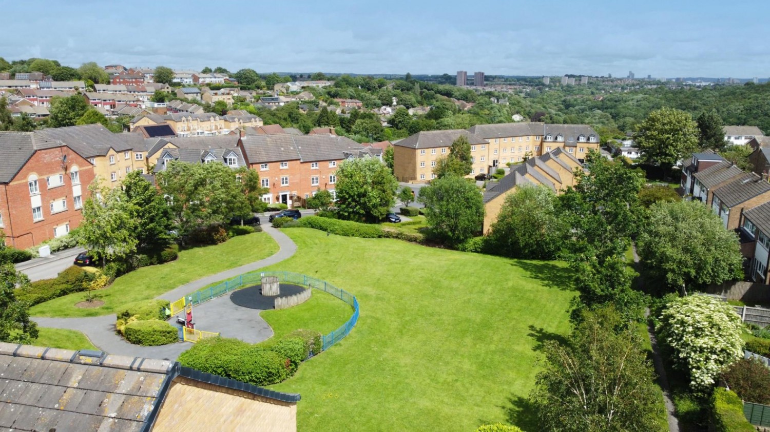 Broadlands Avenue, Pudsey, LS28