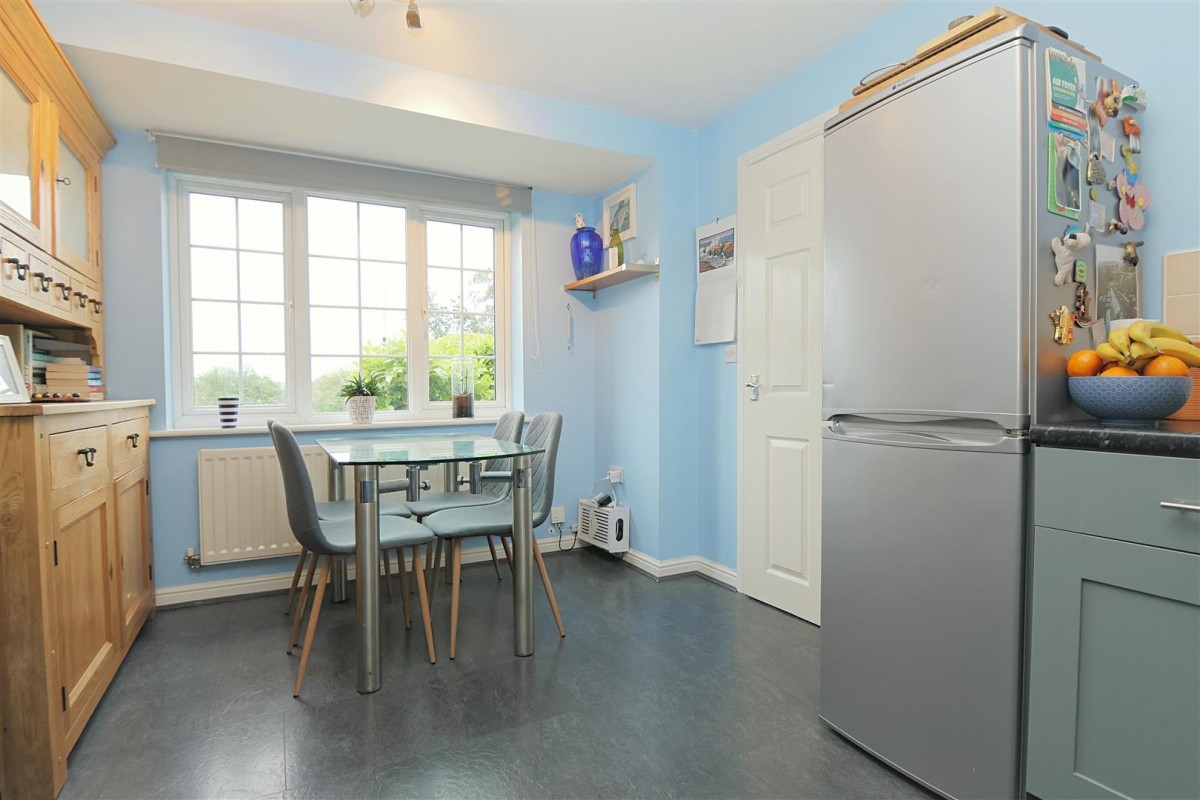 Broadlands Avenue, Pudsey, LS28