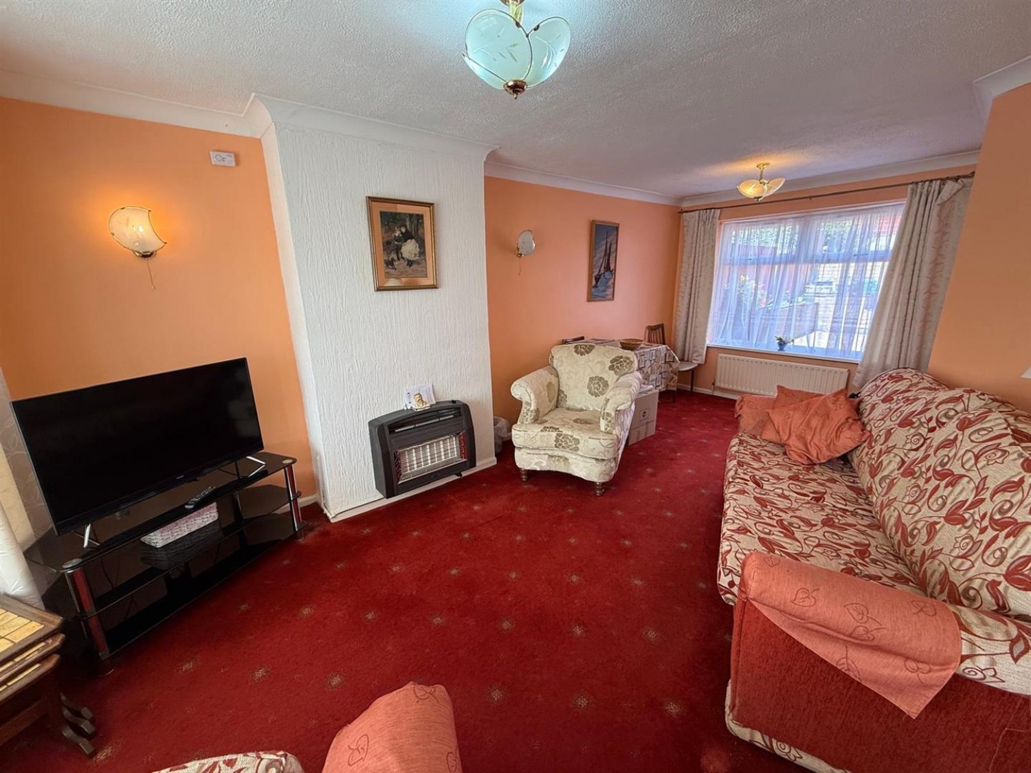 Wychbury Road, Quarry Bank, DY5 2XU