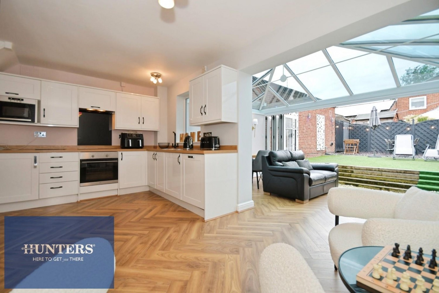 Holme Hall Crescent, Holme Hall, Chesterfield, S40 4PQ