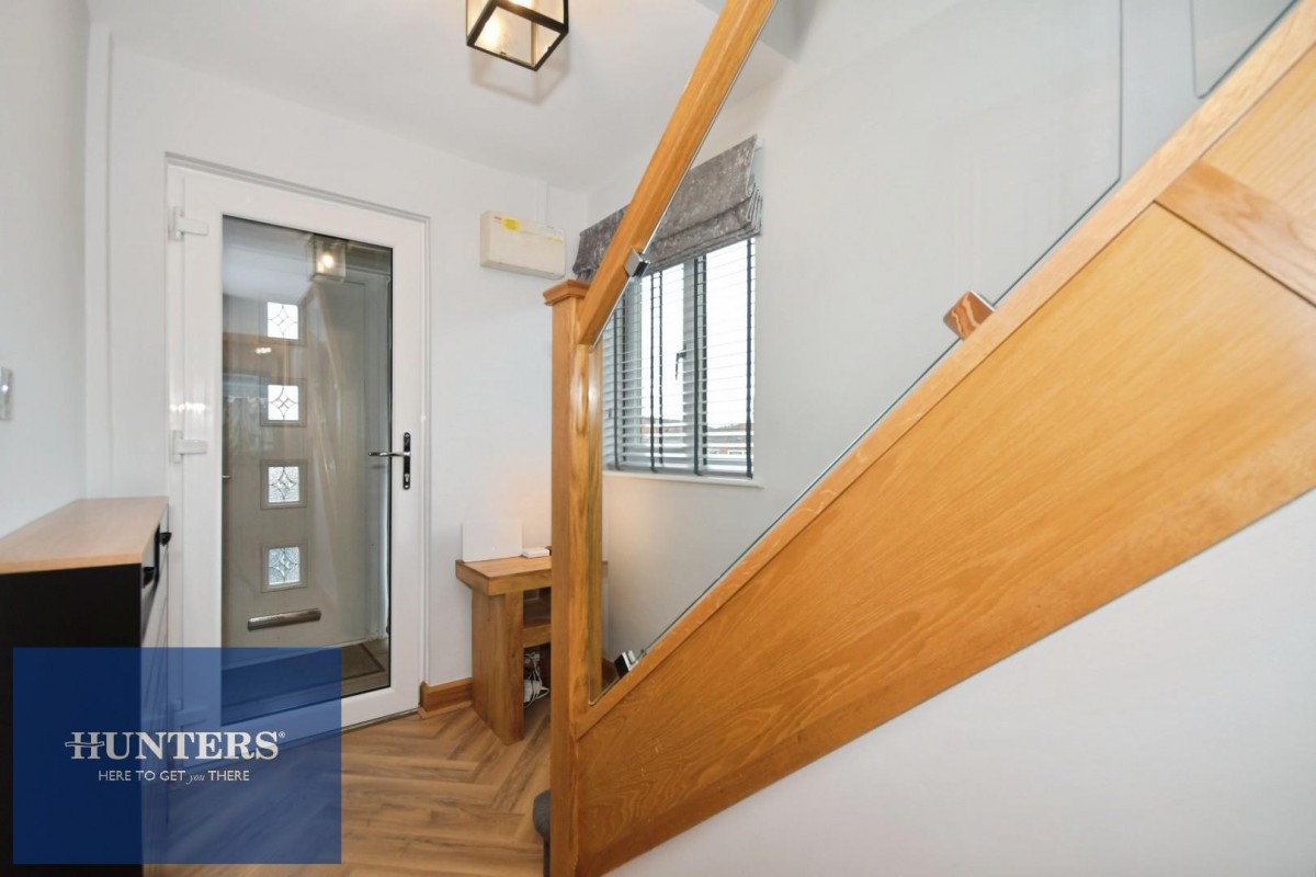 Holme Hall Crescent, Holme Hall, Chesterfield, S40 4PQ