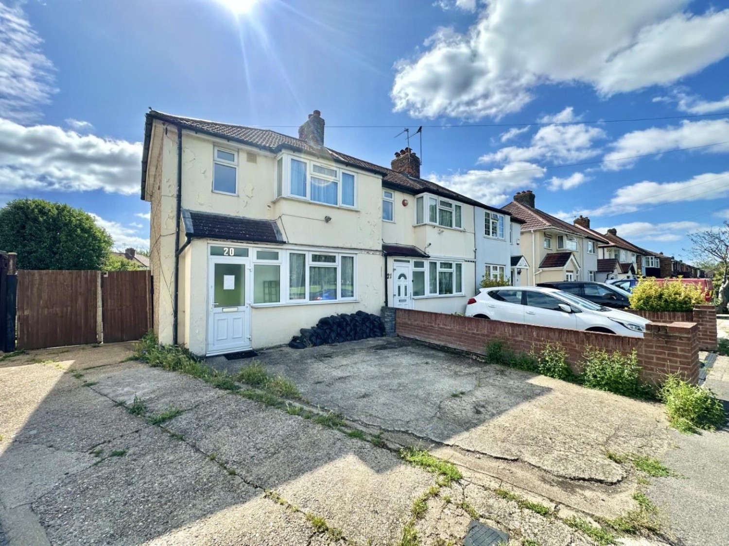 3 bedroom House for sale in Dell Road, West Drayton