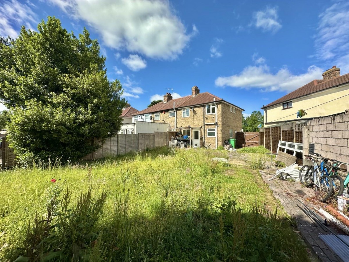 Dell Road, West Drayton