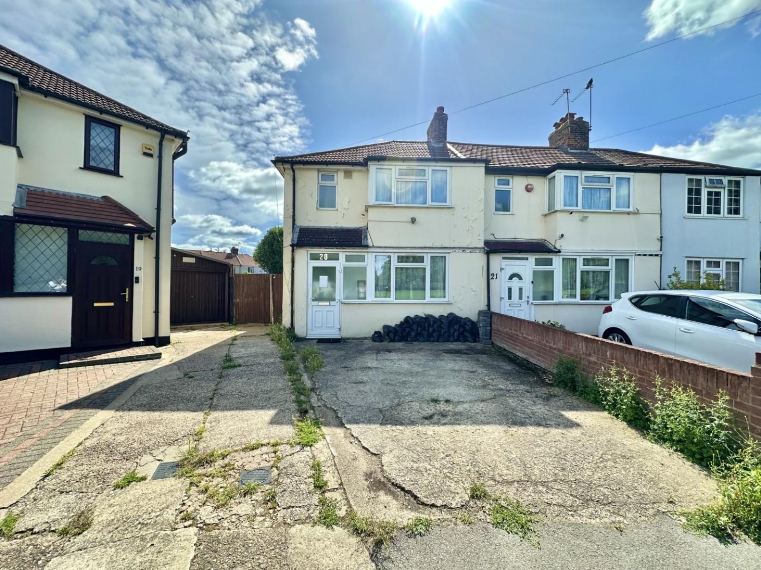 3 bedroom House for sale in Dell Road, West Drayton