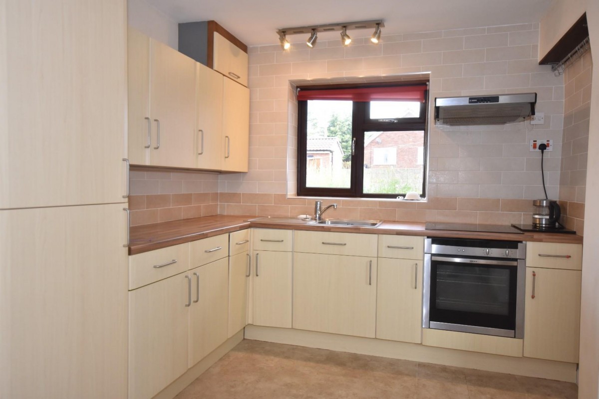 Rupert Street, Lower Pilsley, Chesterfield, S45 8DE