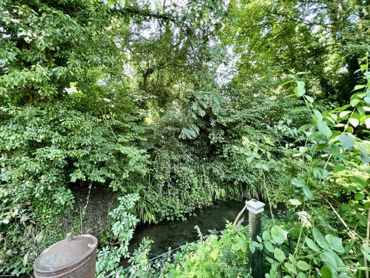 Church Road, Cam, Dursley
