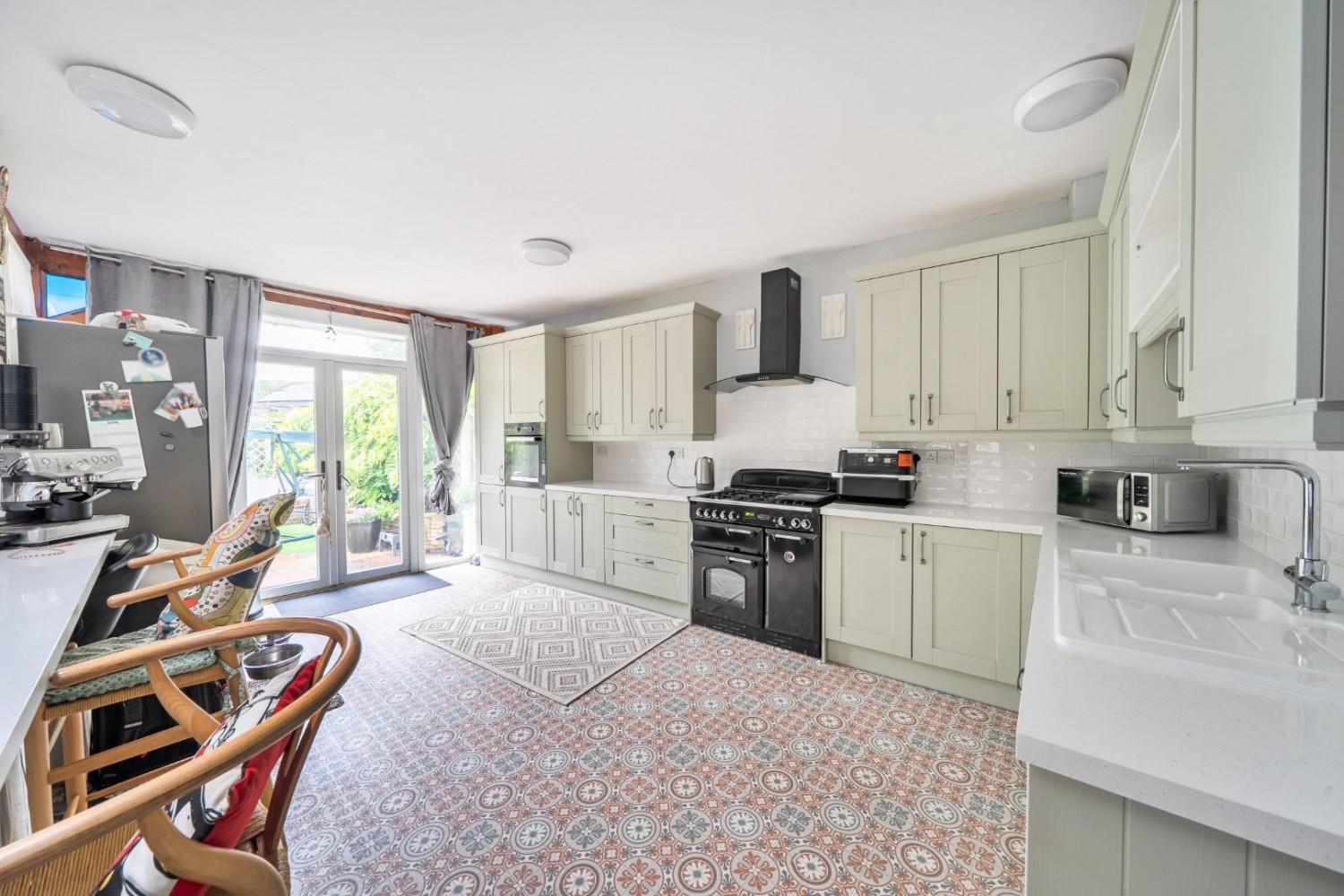 5 bedroom House for sale in Church Road, Cam, Dursley