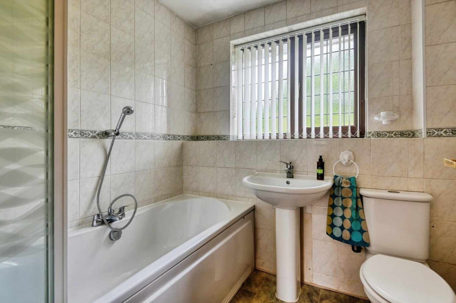 3 bedroom House for sale in Dovestone, Wilnecote, Tamworth