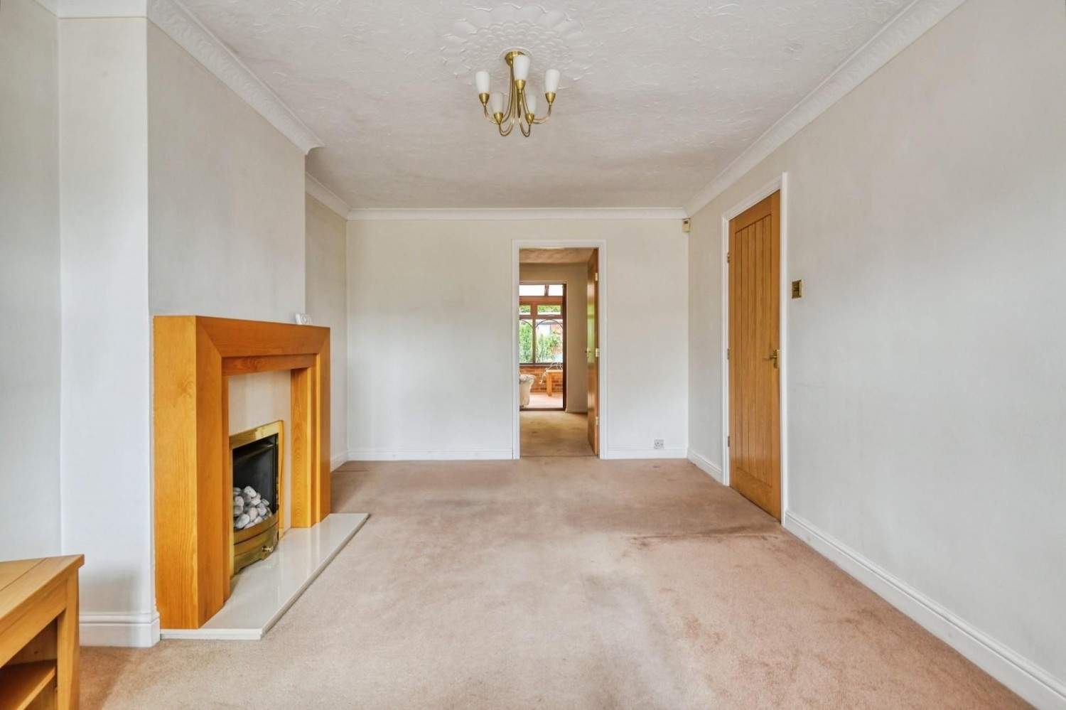 3 bedroom House for sale in Dovestone, Wilnecote, Tamworth