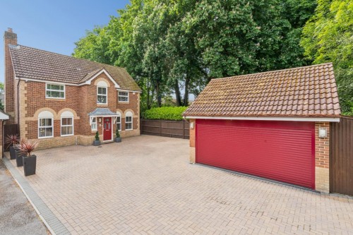 Stretton Place, Amersham, Buckinghamshire, HP6 6UU
