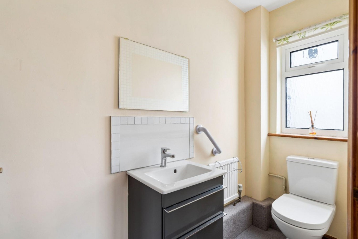 Woodside Close, Amersham, Buckinghamshire, HP6 5EF