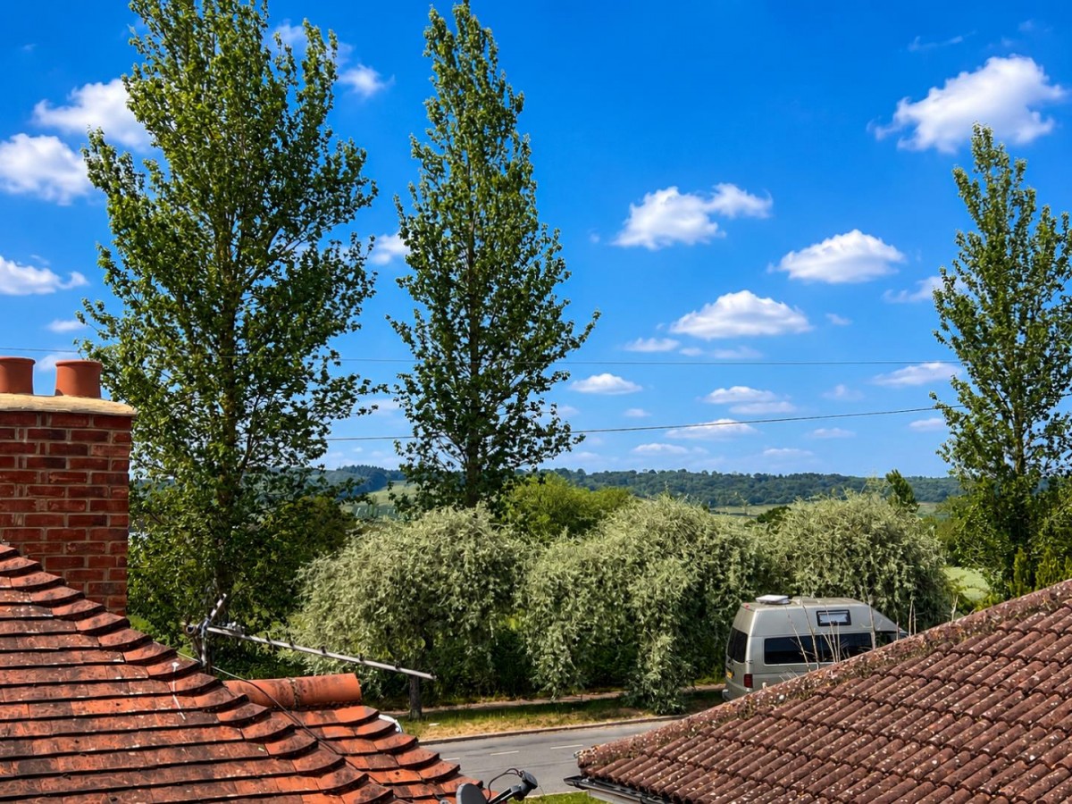 Churchfield Way, Wye