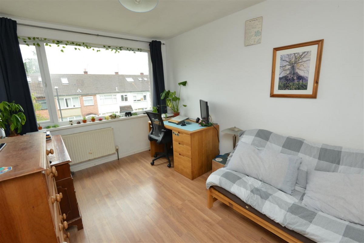 Milverton Gardens, St Werburghs, Bristol BS6 5JQ