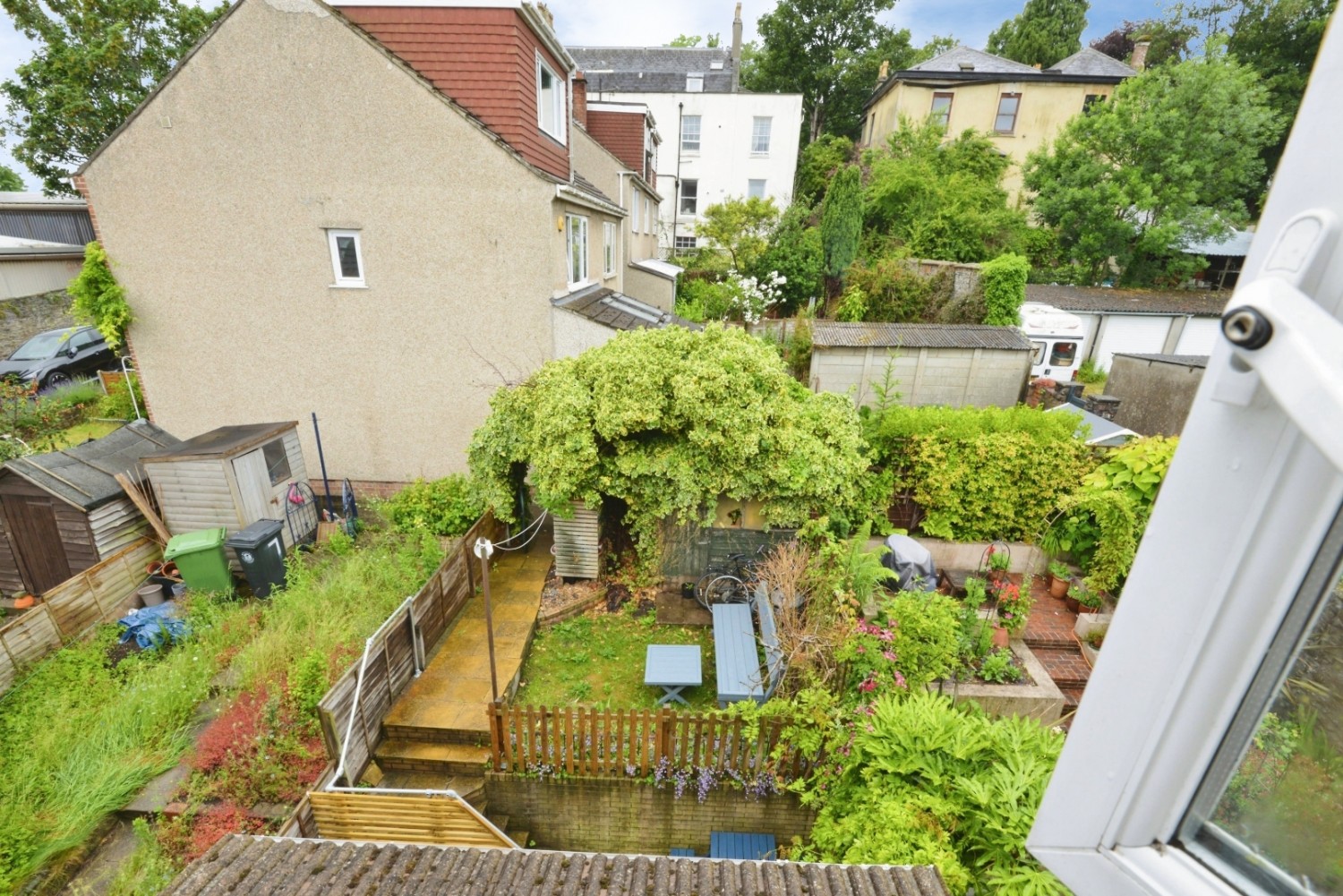 3 bedroom House for sale in Milverton Gardens, St Werburghs, Bristol BS6 5JQ