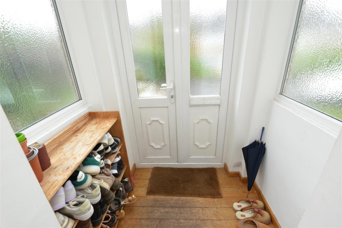 Milverton Gardens, St Werburghs, Bristol BS6 5JQ