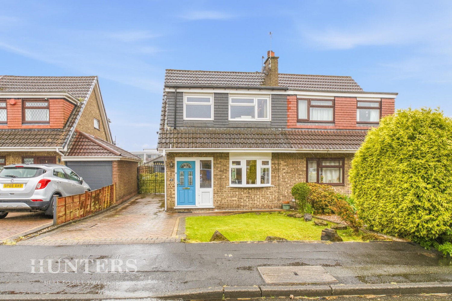 Chichester Close, Smithy Bridge, OL15 8QL
