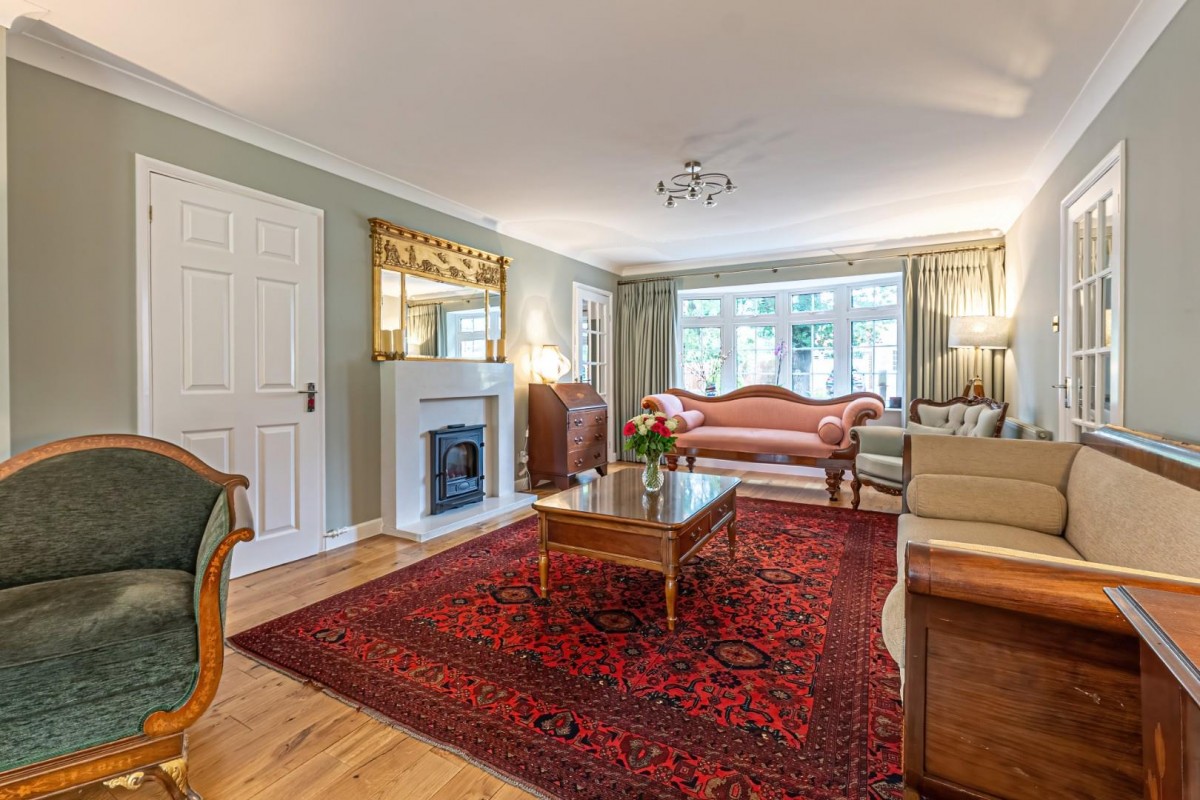 Heath Court, Leighton Buzzard