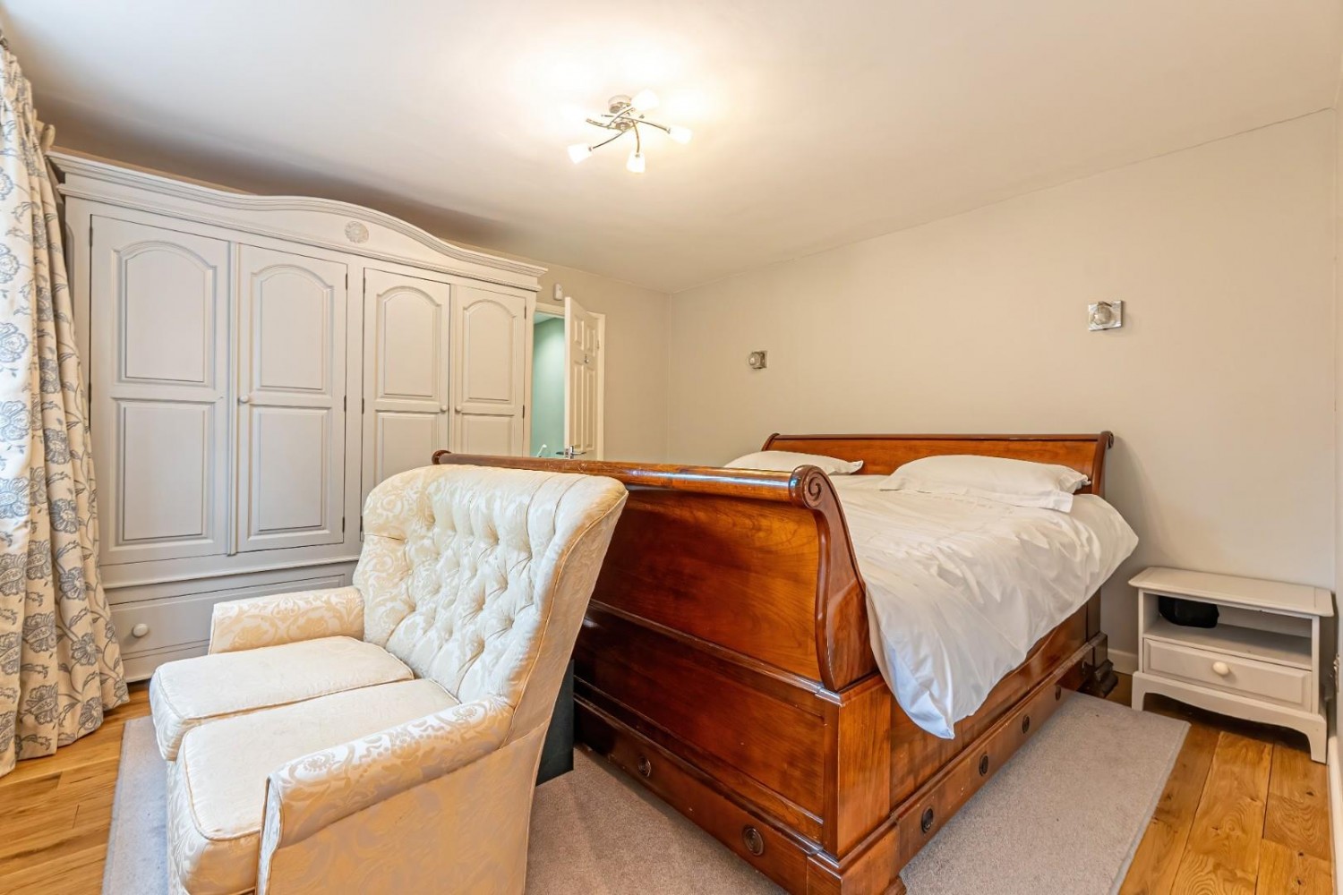 Heath Court, Leighton Buzzard