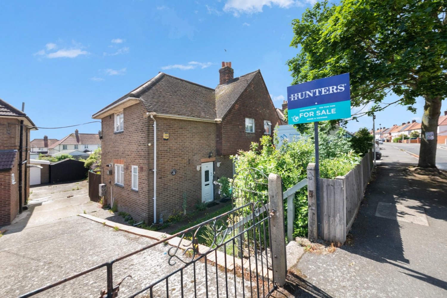 3 bedroom House for sale in Minet Drive, Hayes