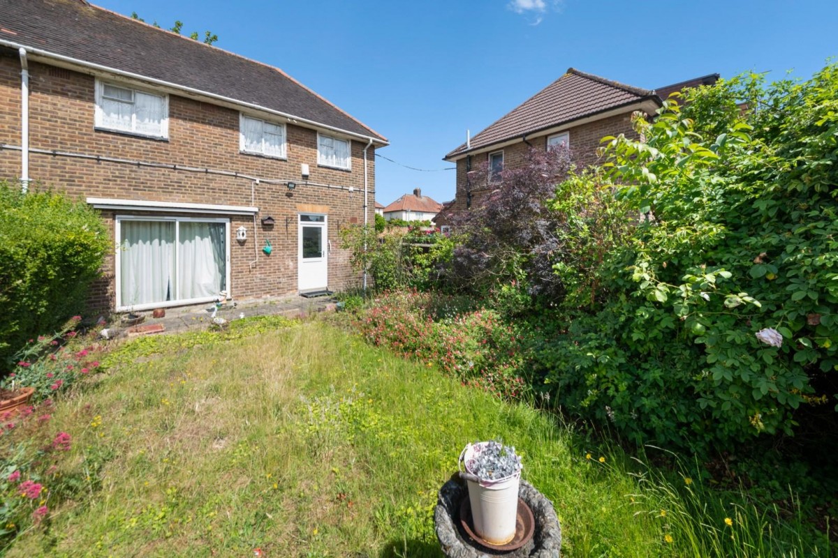 Minet Drive, Hayes