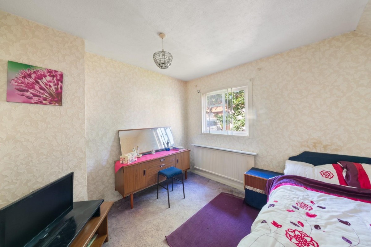 Minet Drive, Hayes