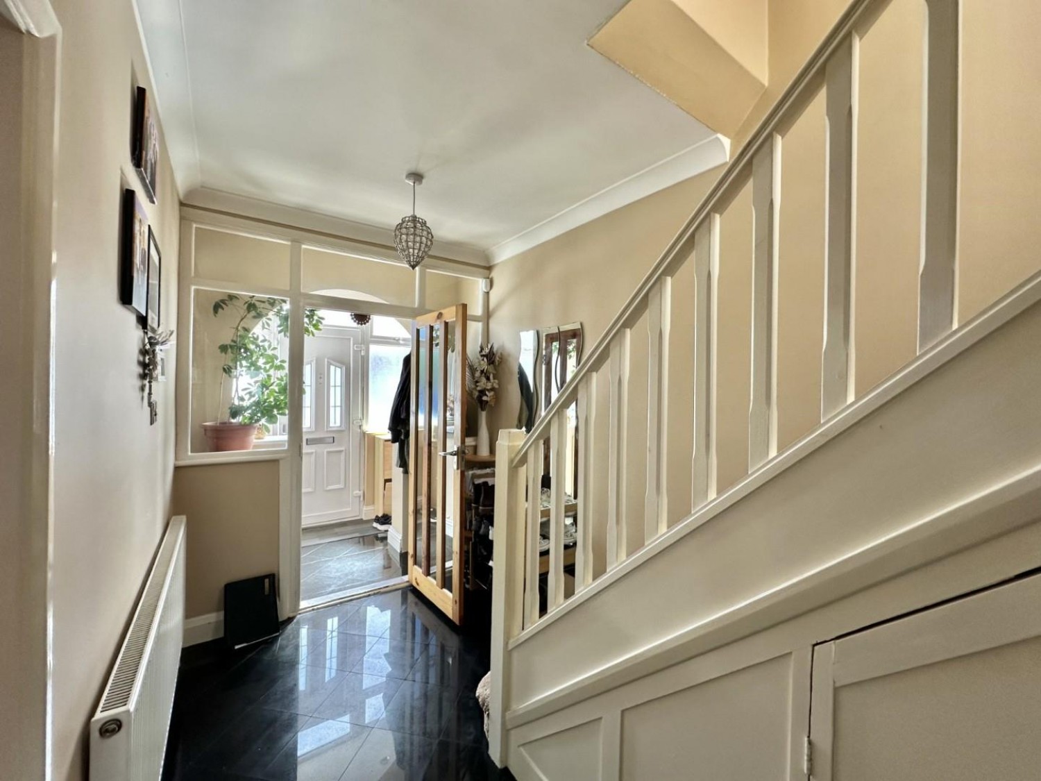 4 bedroom House for sale in Stirling Road, Hayes