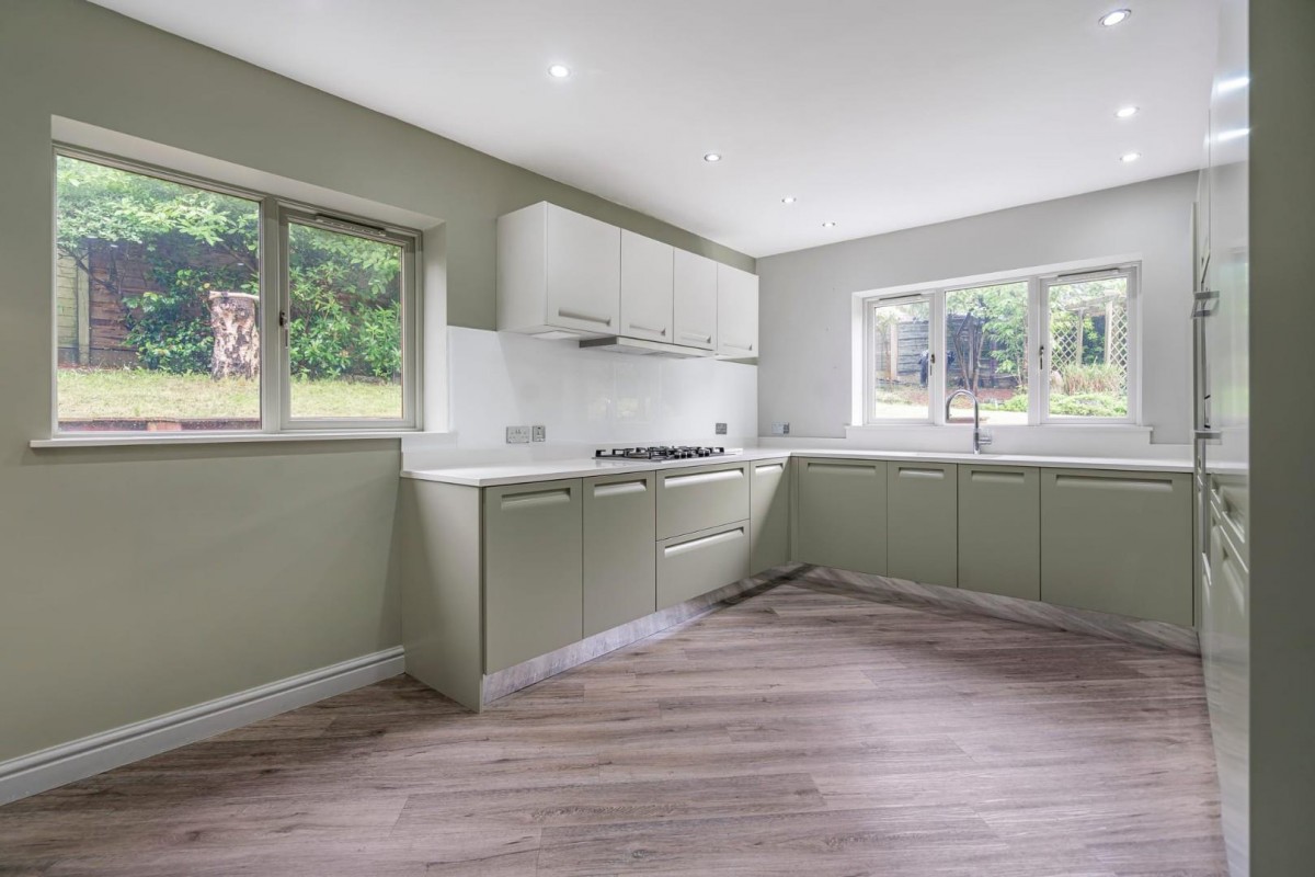 Wood Lea Chase, Pendlebury, Swinton, Manchester