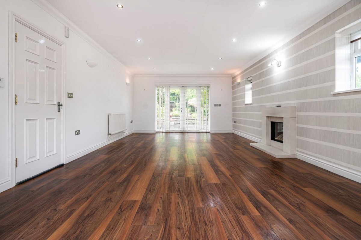 Wood Lea Chase, Pendlebury, Swinton, Manchester