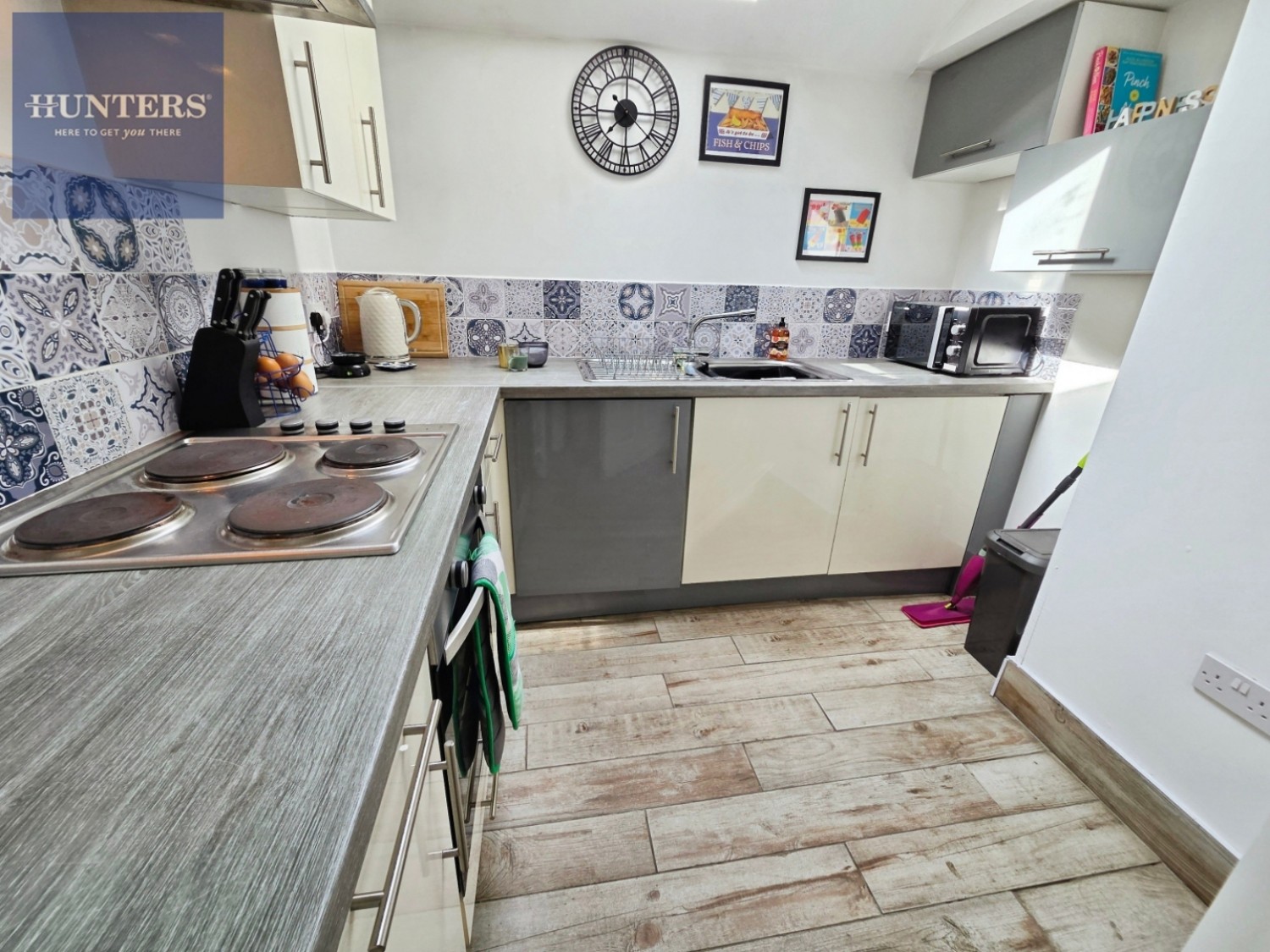 1 bedroom Flat for sale in Coychurch Road, Pencoed, Bridgend, CF35 5NG