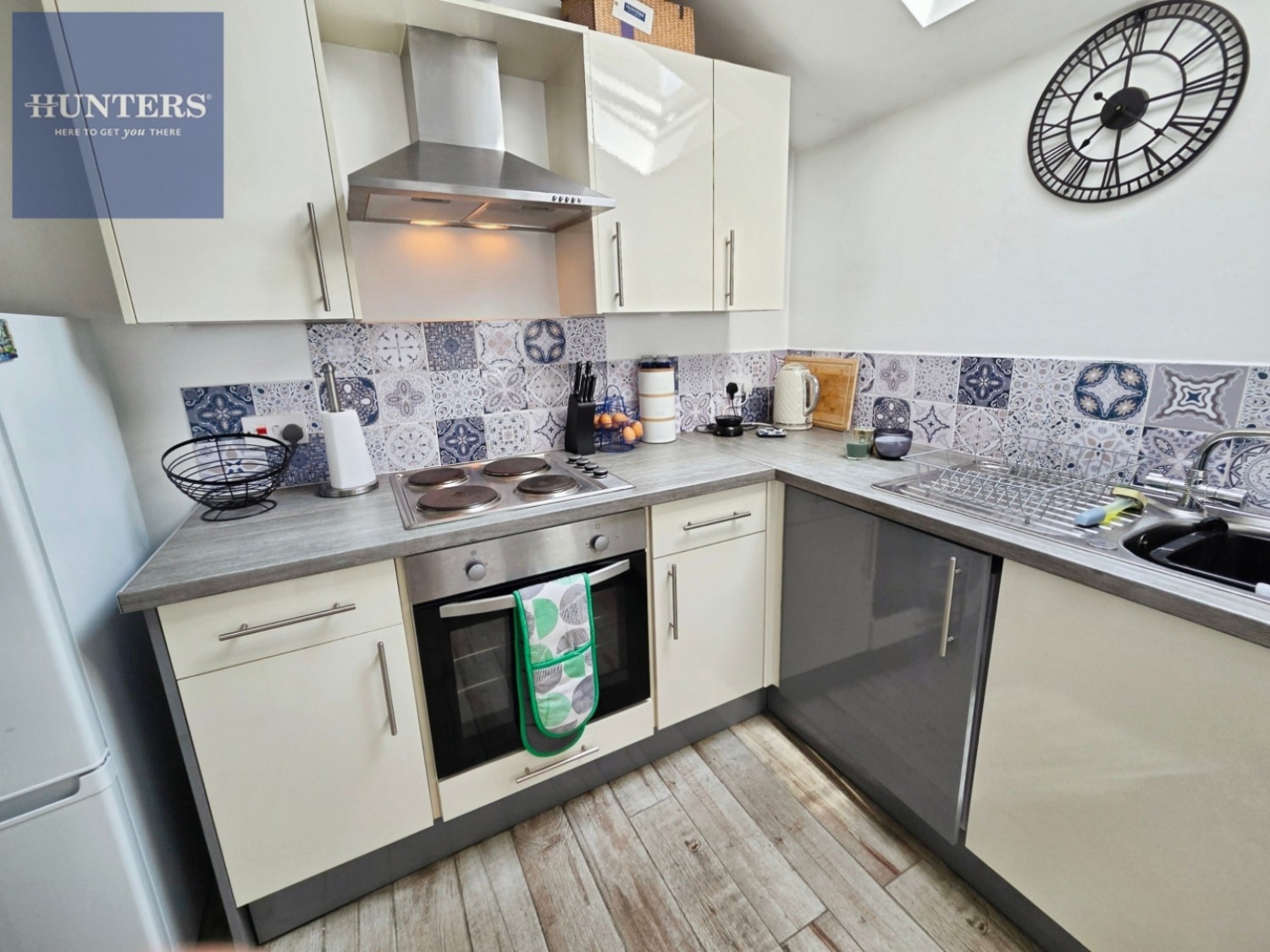 1 bedroom Flat for sale in Coychurch Road, Pencoed, Bridgend, CF35 5NG
