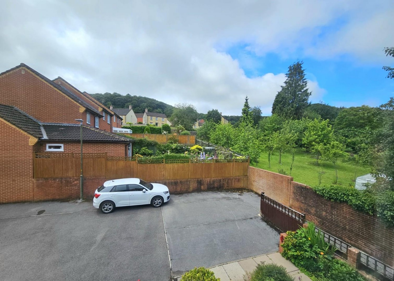 The Slade, Dursley