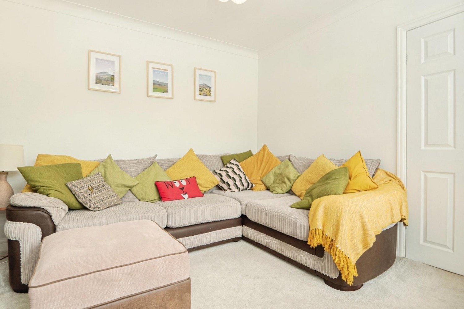 Calverley Gardens, Bramley