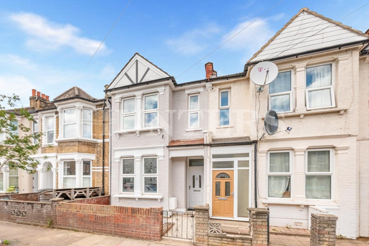 Asplins Road, London, N17