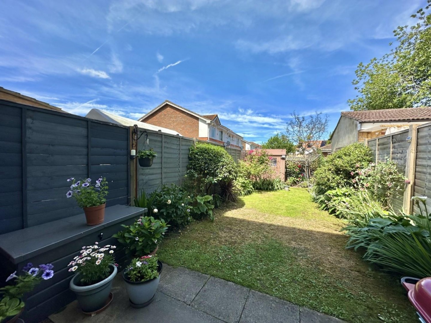 2 bedroom House for sale in Tollgate Drive, Hayes