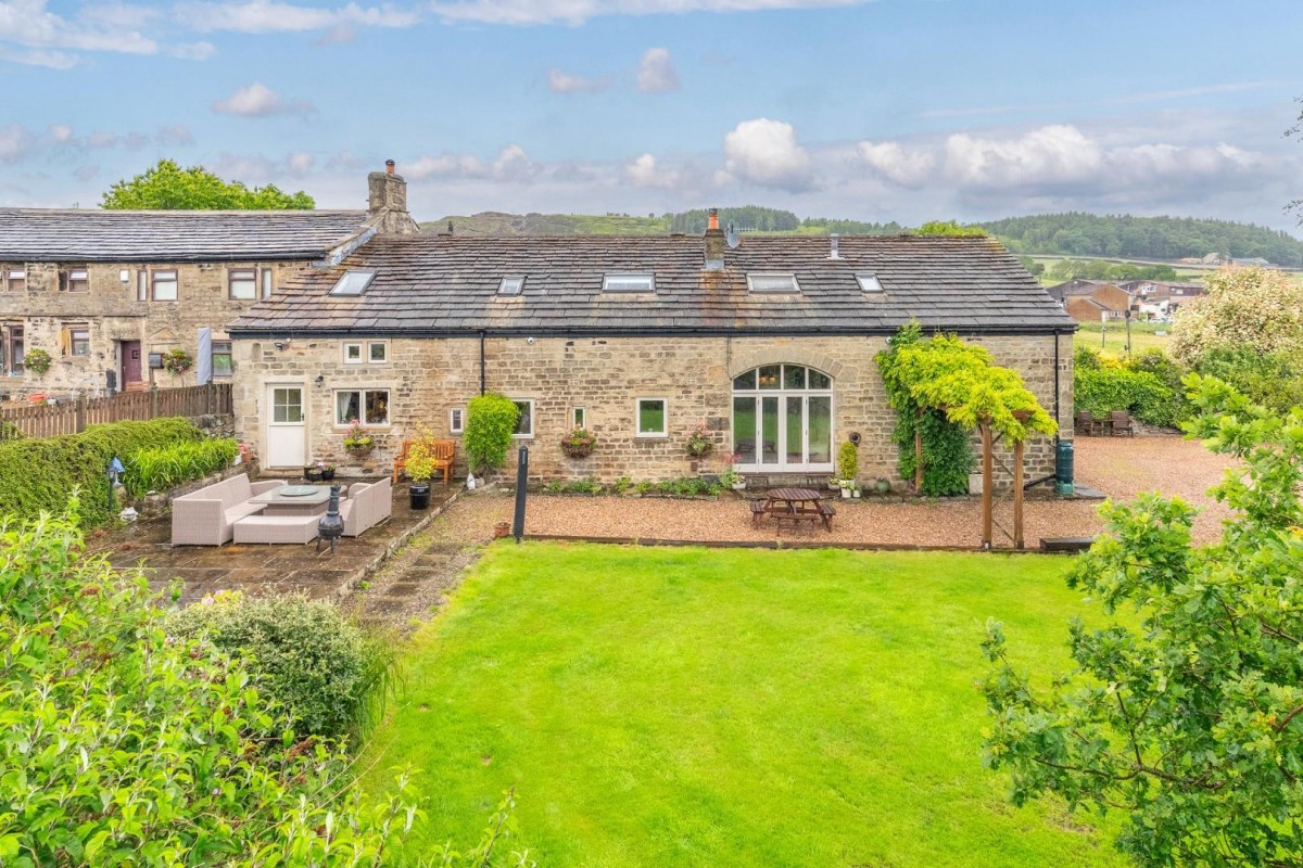 Hunters Green, Cullingworth,
